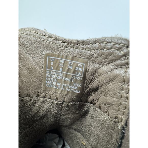 CLARKS Womens Leather Chelsea Boot Arlo 7.5 M Tan Suede Booties Stacked Heel - Picture 6 of 12